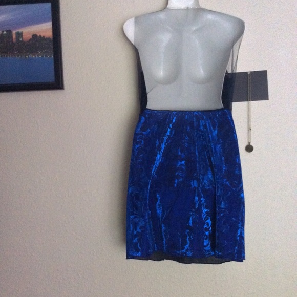 💋💋Sexy Lace O-necks Fashion Sleeveless Dress Sizes Small medium large - Picture 3 of 9